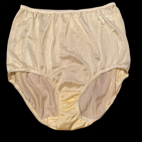 Underscore Intimates & Sleepwear Jcp Underscore Shiny Smooth 0 Nylon Yellow Panty Panties